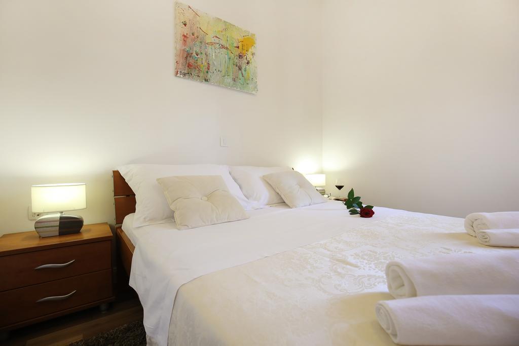 Bay View Apartment Zára Kültér fotó