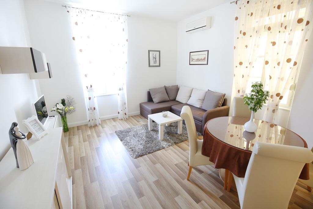 Bay View Apartment Zára Kültér fotó