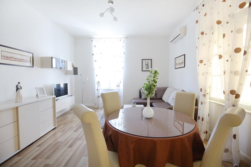 Bay View Apartment Zára Kültér fotó
