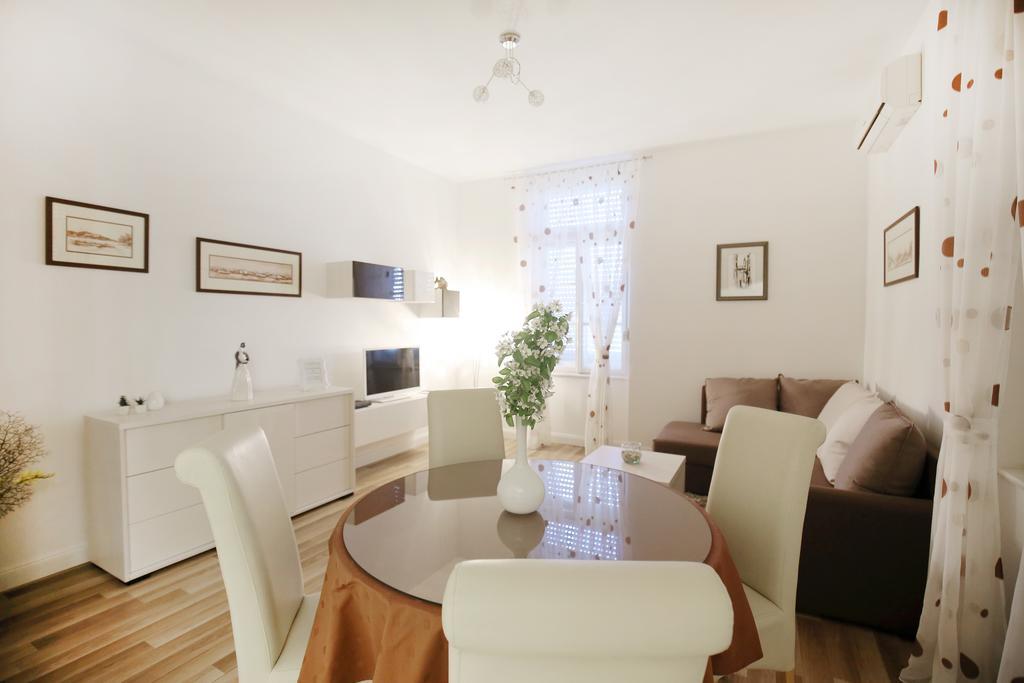 Bay View Apartment Zára Kültér fotó